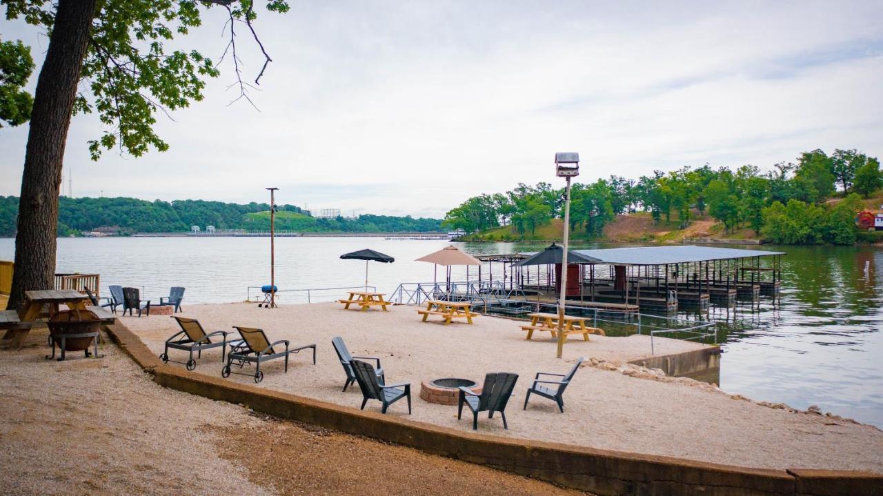 Lakeshore Fishing Cabins #4 Lake Ozark Buitenkant foto