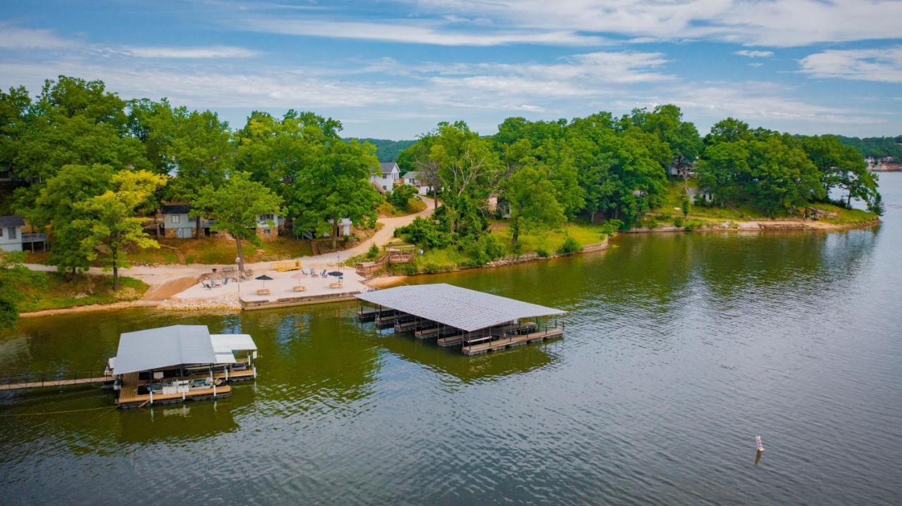 Lakeshore Fishing Cabins #4 Lake Ozark Buitenkant foto
